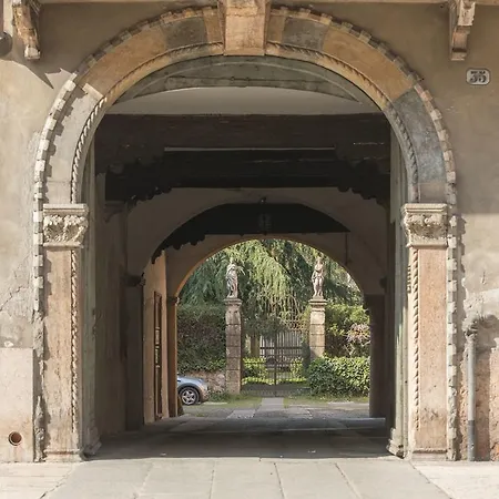Bed & Breakfast Trentacinque Verona